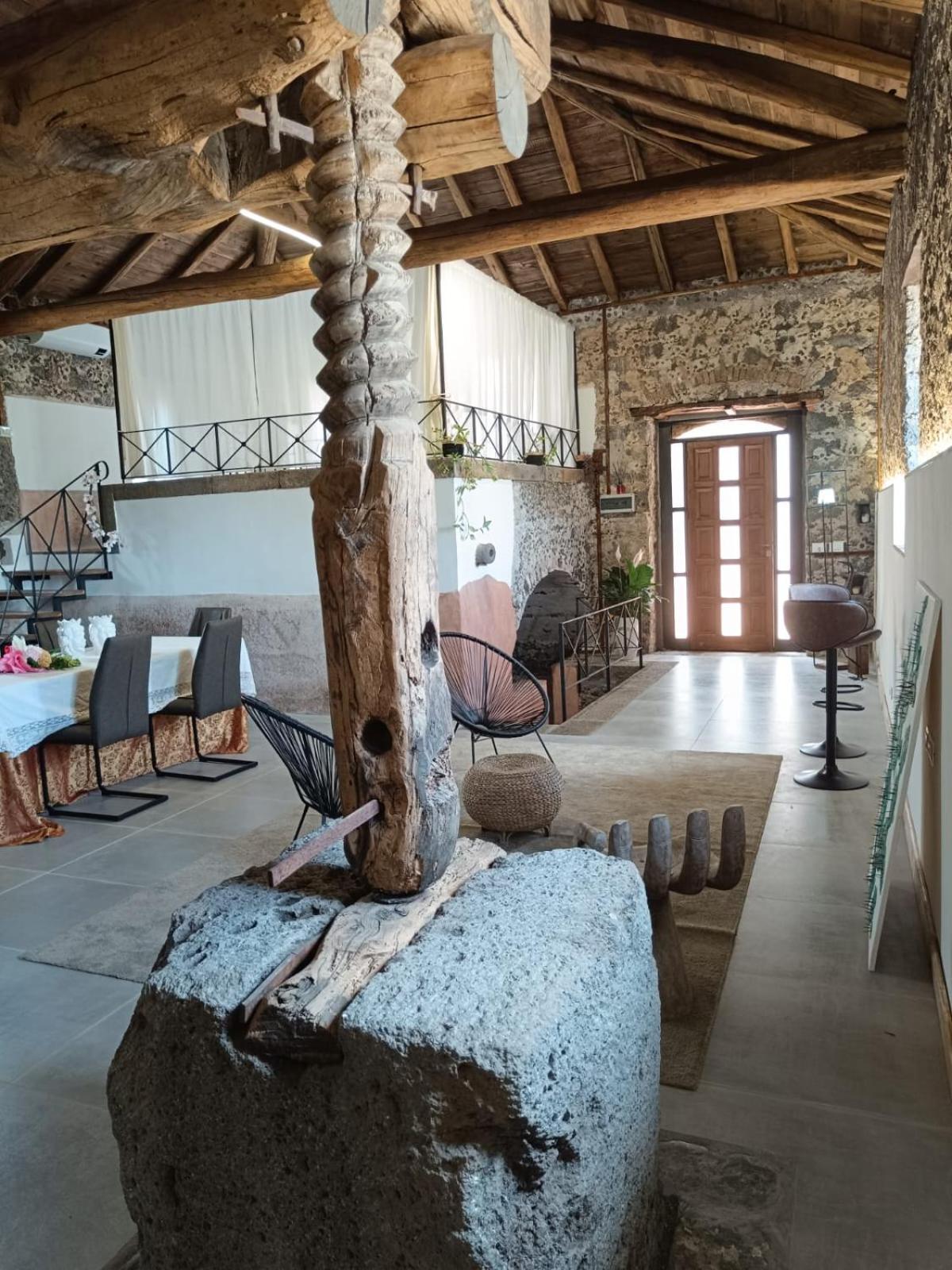 Villa Alessio - Case Vacanza Con Piscina Sull'Etna Puntalazzo 外观 照片