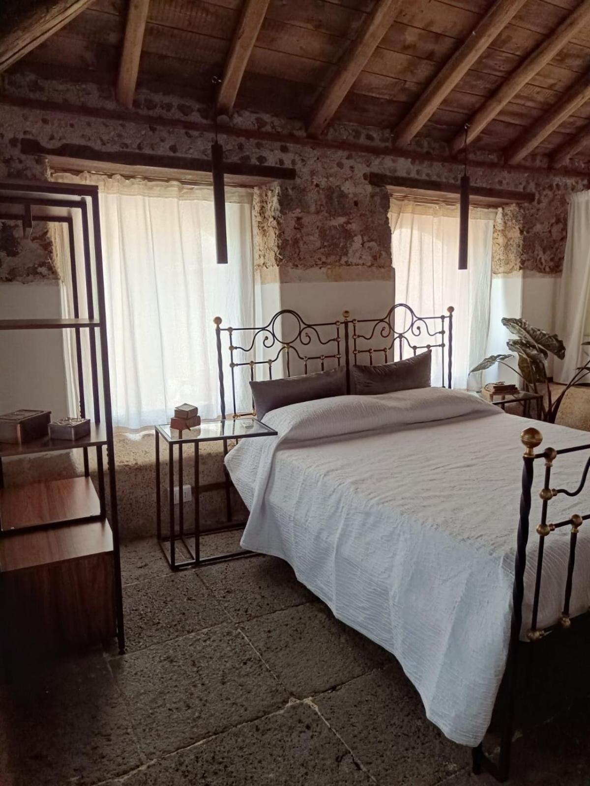 Villa Alessio - Case Vacanza Con Piscina Sull'Etna Puntalazzo 外观 照片